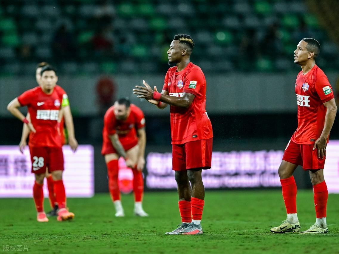 竞猜-关于冲刺阶段中超焦点战；印第安纳步行者扳平良机；气氛紧张；更衣室氛围转暖的信息